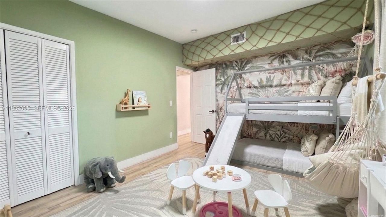 13900 NE 16th Ct , North Miami, FL 33181 Photo