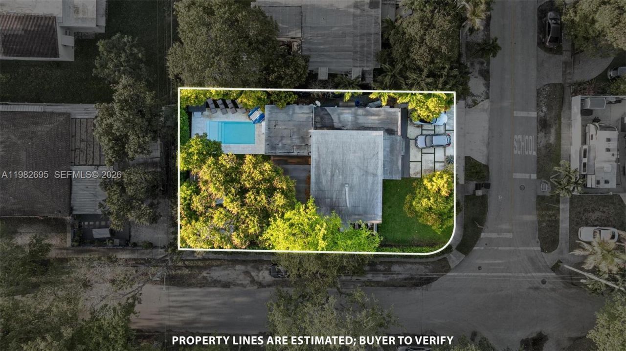 13900 NE 16th Ct , North Miami, FL 33181 Photo