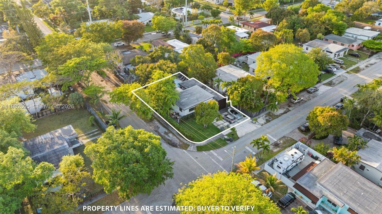 13900 NE 16th Ct , North Miami, FL 33181 Photo