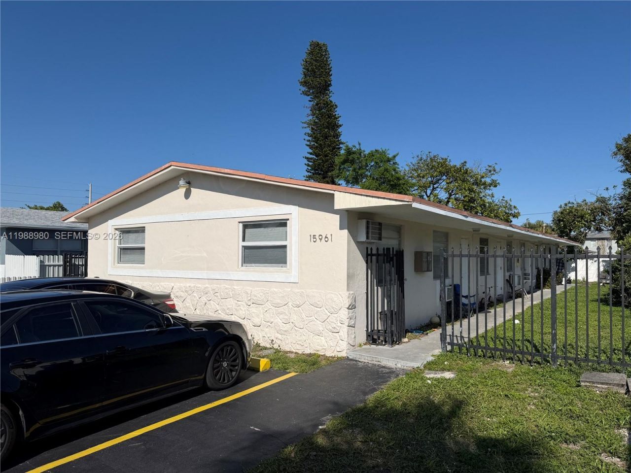 15961 NE 18th Pl , North Miami Beach, FL 33162 Photo