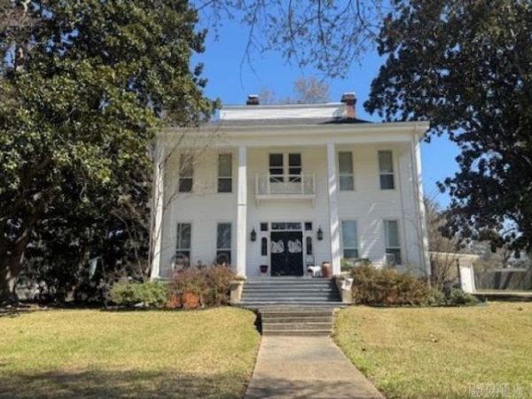 630 N Main Street, Monticello, AR 71655