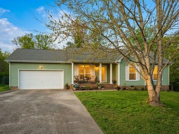 2234 N Fork Drive, Soddy Daisy, TN 37379