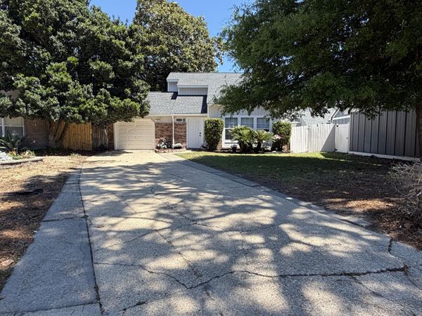409 NW Adam Street, Fort Walton Beach, FL 32548