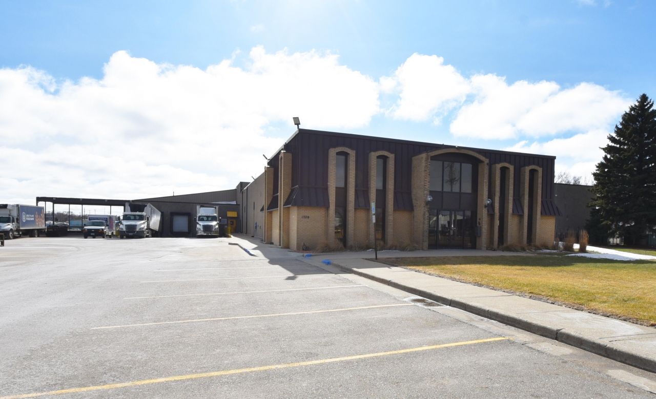 1720 3rd, Fargo, ND 58102