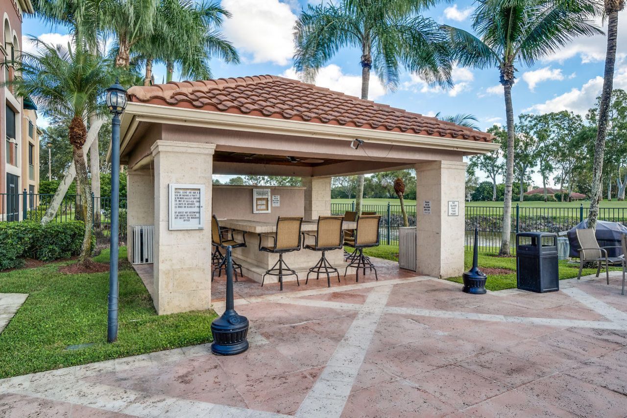 11740 St Andrews Place, Unit 207, Wellington, FL 33414 Photo