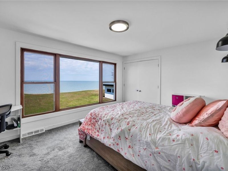 32321 Lake Shore Boulevard , Willowick, OH 44095 Photo 31