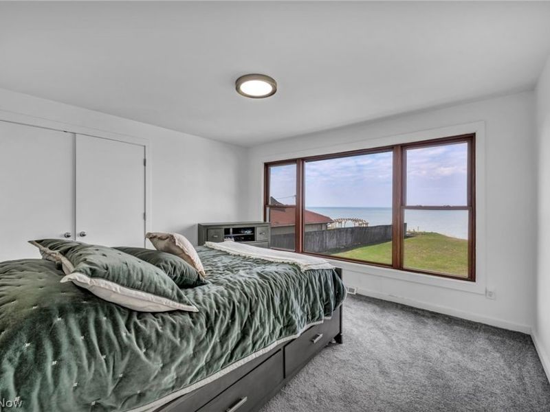 32321 Lake Shore Boulevard , Willowick, OH 44095 Photo 35