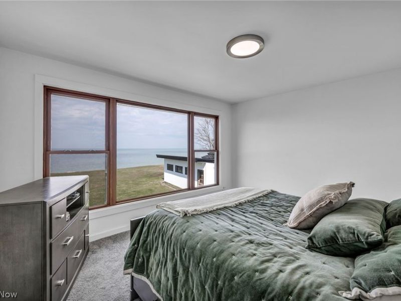 32321 Lake Shore Boulevard , Willowick, OH 44095 Photo 36