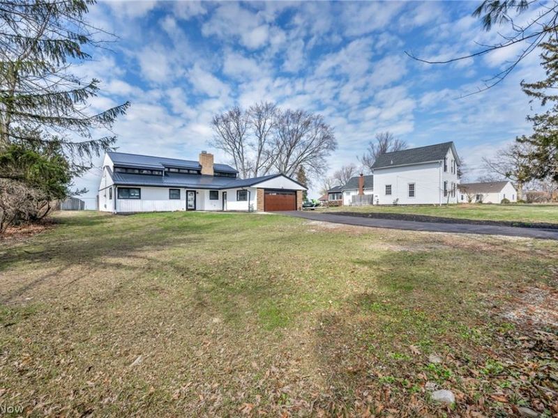 32321 Lake Shore Boulevard , Willowick, OH 44095 Photo 37