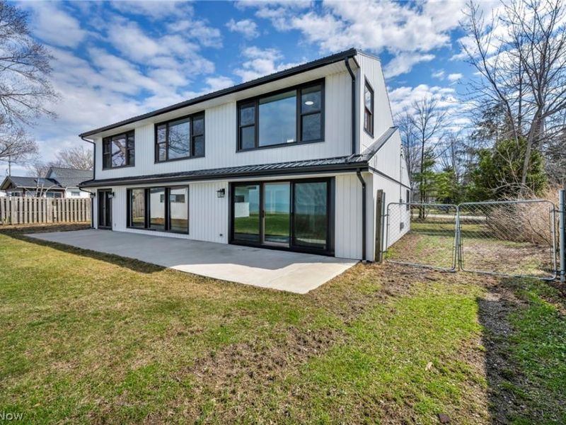 32321 Lake Shore Boulevard , Willowick, OH 44095 Photo 40