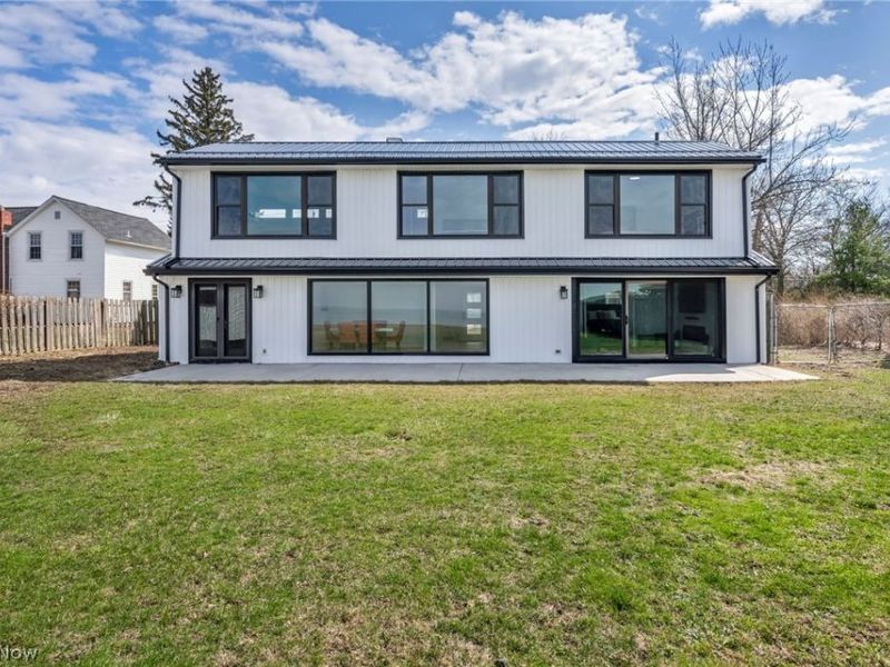 32321 Lake Shore Boulevard , Willowick, OH 44095 Photo 41