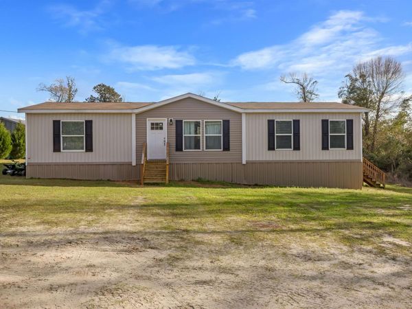 19297 NE BARTON CEMETERY Road , Altha, FL 32421