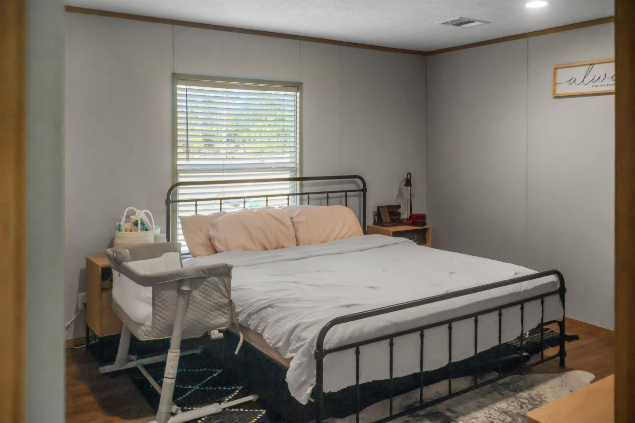 19297 NE Barton Cemetery Road , Altha, FL 32421 Photo