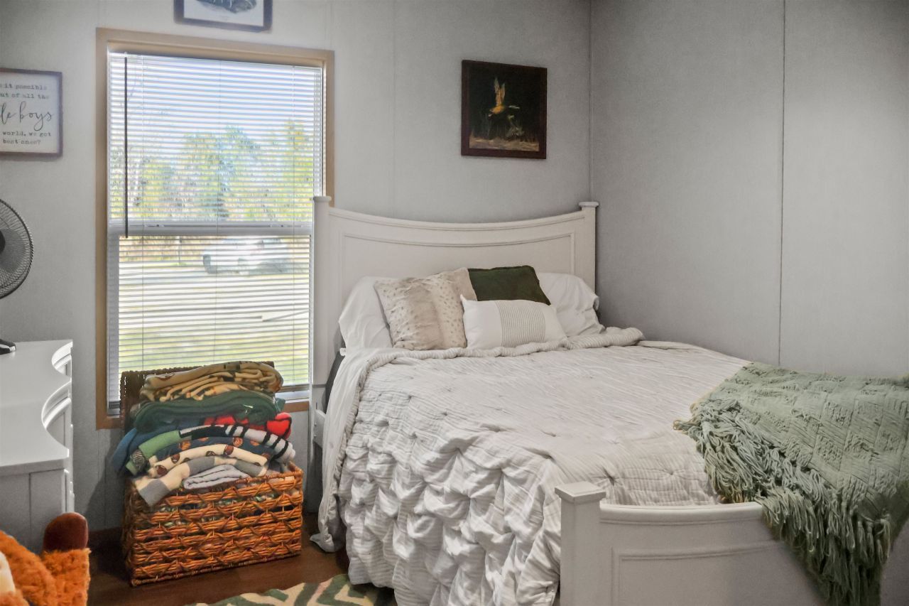 19297 NE Barton Cemetery Road , Altha, FL 32421 Photo