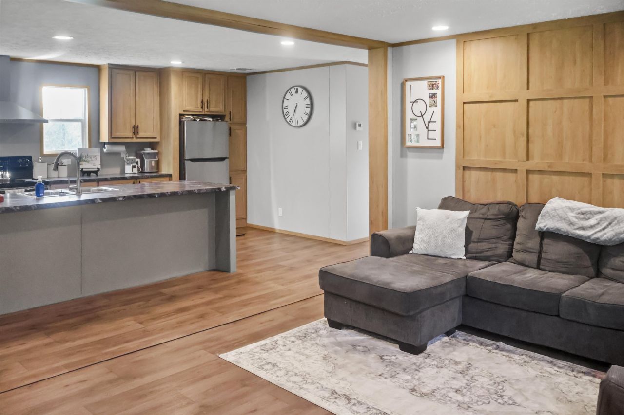 19297 NE Barton Cemetery Road , Altha, FL 32421 Photo