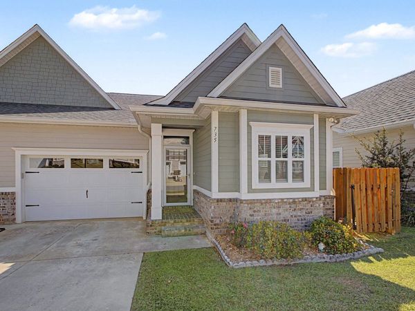 735 Sydney Drive, Tallahassee, FL 32317