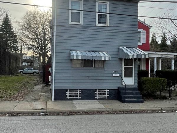 1513 Manhattan St, Pittsburgh, PA 15233