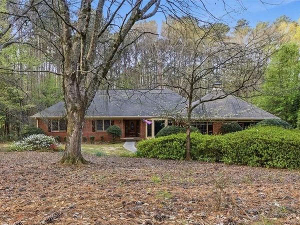 3197 Spring Lake Drive, Conyers, GA 30013