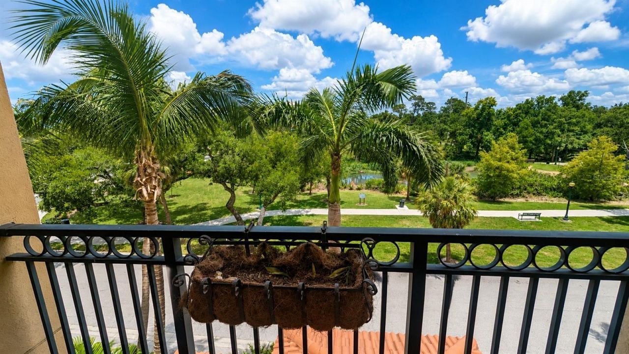 1064 N Tamiami Trail, Unit 1325, Sarasota, FL 34236 Photo