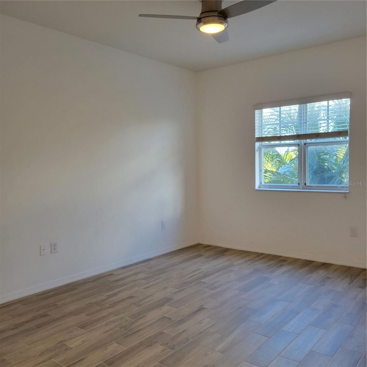 1064 N Tamiami Trail , Unit 1325, Sarasota, FL 34236 Photo