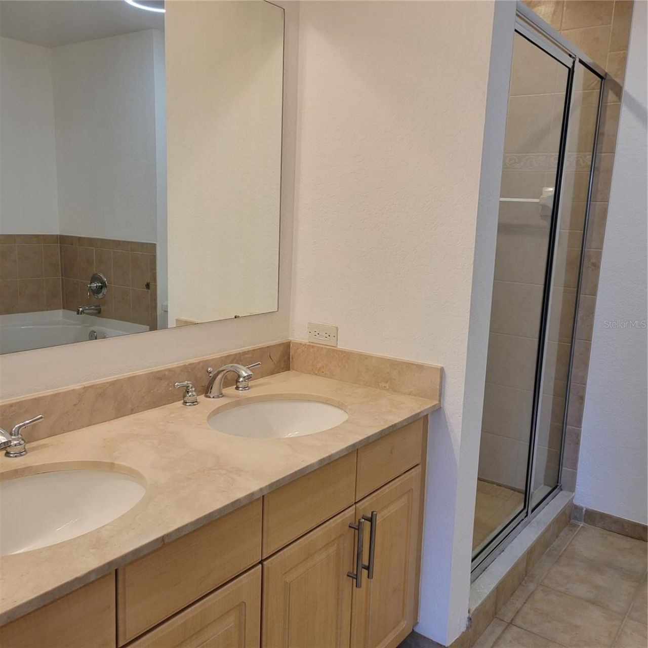 1064 N Tamiami Trail , Unit 1325, Sarasota, FL 34236 Photo