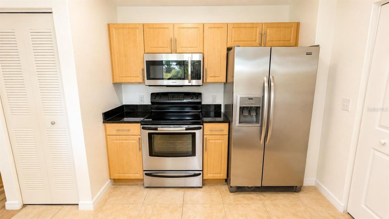 1064 N Tamiami Trail, Unit 1325, Sarasota, FL 34236 Photo