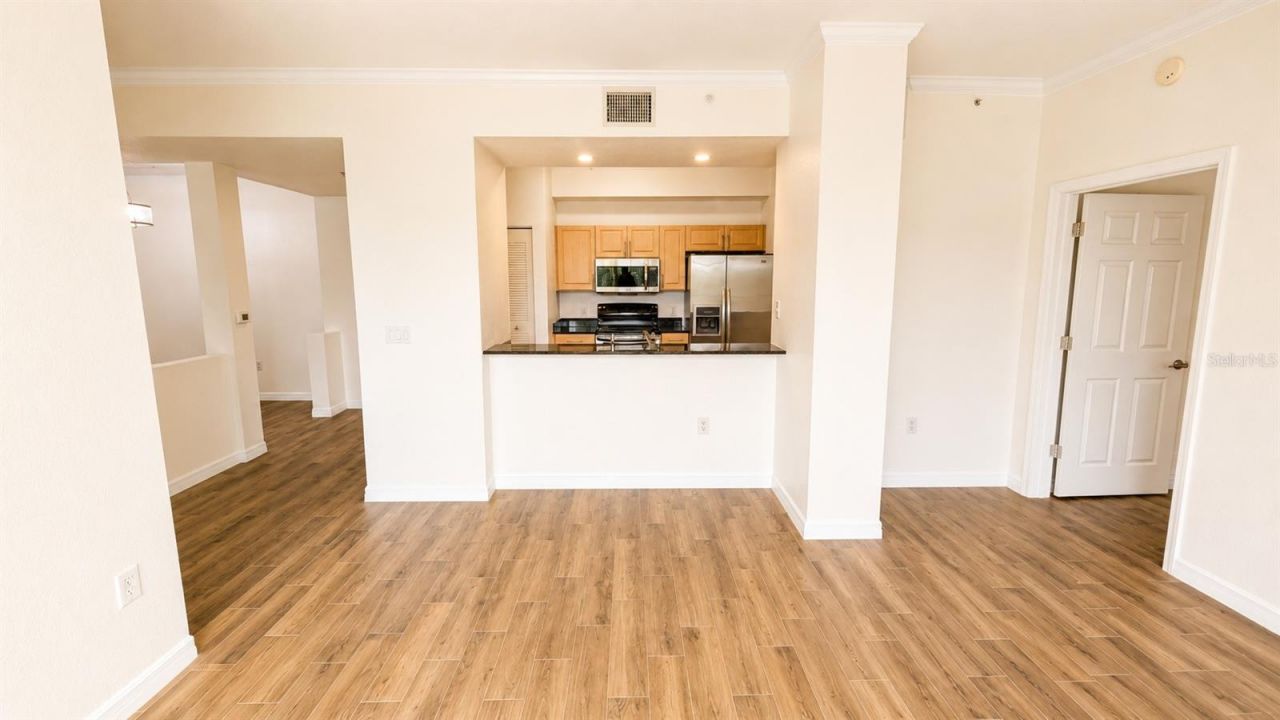1064 N Tamiami Trail, Unit 1325, Sarasota, FL 34236 Photo