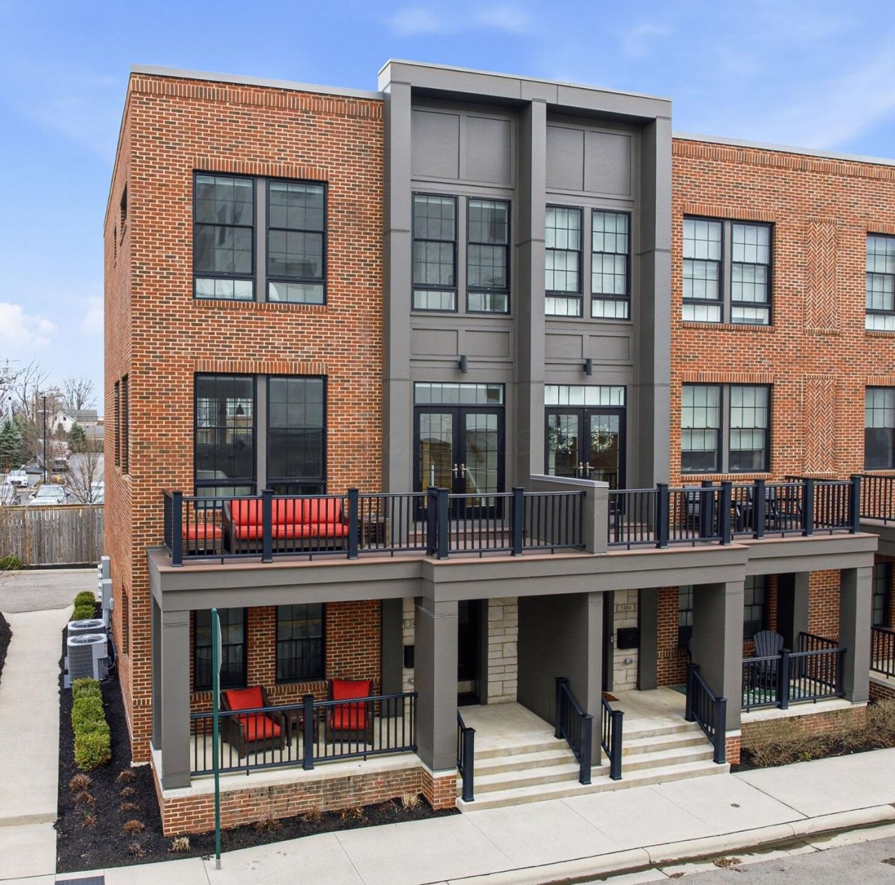 2486 Westmont Boulevard, Upper Arlington, OH 43221 Main Photo