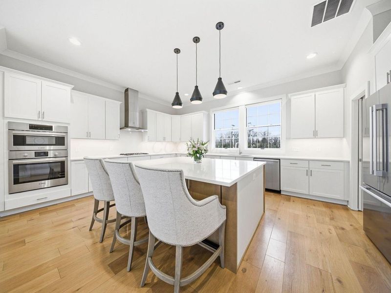 2486 Westmont Boulevard, Upper Arlington, OH 43221 Photo 3