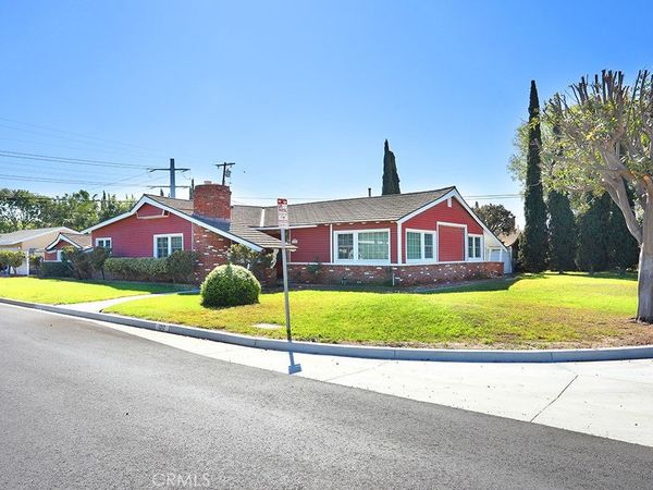 1212 W Holgate, Anaheim, CA 92802