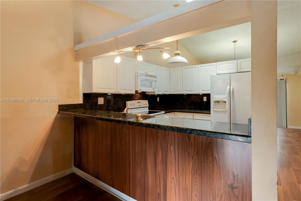 7821 SW 148th Ave, Unit 2, Miami, FL 33193 Photo