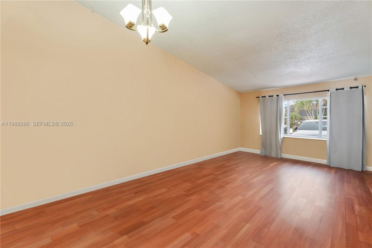 7821 SW 148th Ave, Unit 2, Miami, FL 33193 Photo