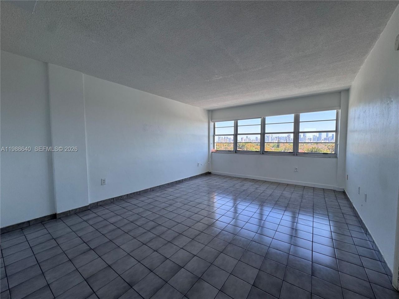 1400 SW 27th Ave , Unit 702, Miami, FL 33145 Photo