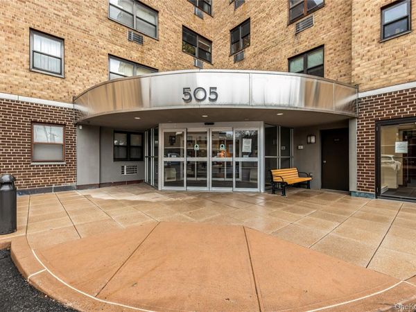 505 Central Avenue, Unit 104, White Plains, NY 10606