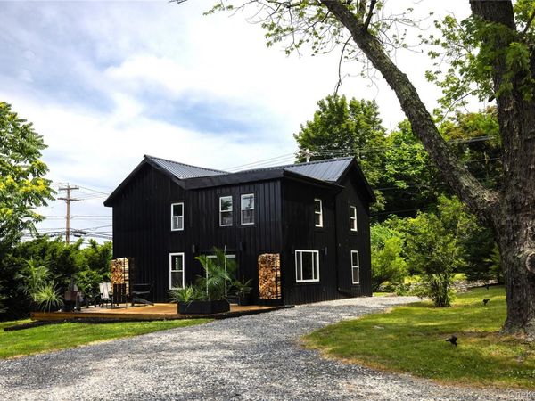 5628 State Route 9G, Hudson, NY 12534