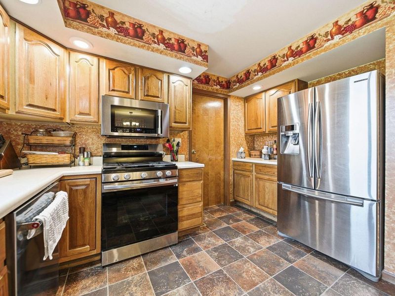 1040 Straight Creek Road, Waverly, OH 45690 Photo 17