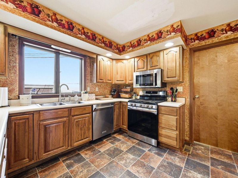 1040 Straight Creek Road, Waverly, OH 45690 Photo 19