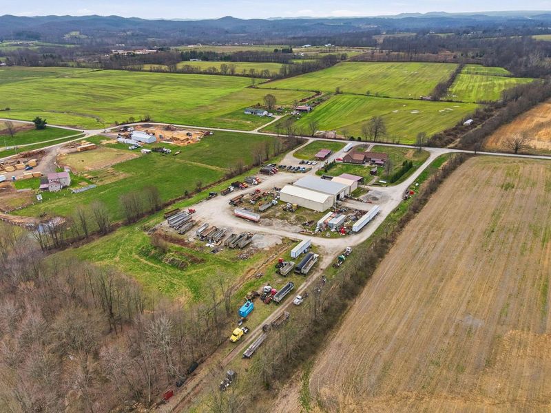 1040 Straight Creek Road, Waverly, OH 45690 Photo 98