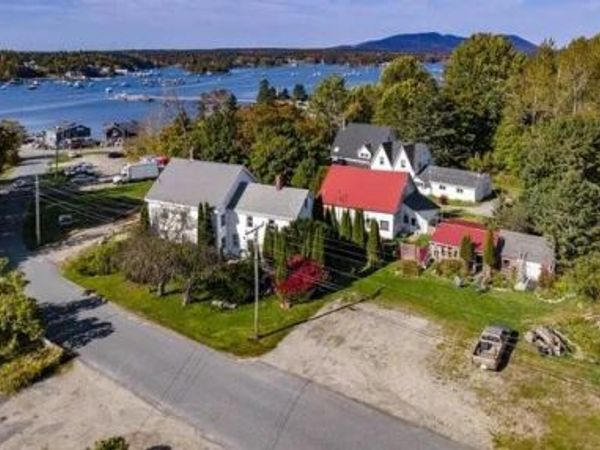 13 McMullen Avenue , Tremont, ME 04653