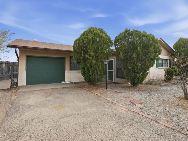 1510 Sandy Lane Court SE, Rio Rancho, NM 87124