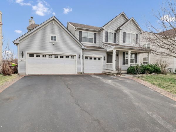 151 Charleston Lane W, Gilberts, IL 60136