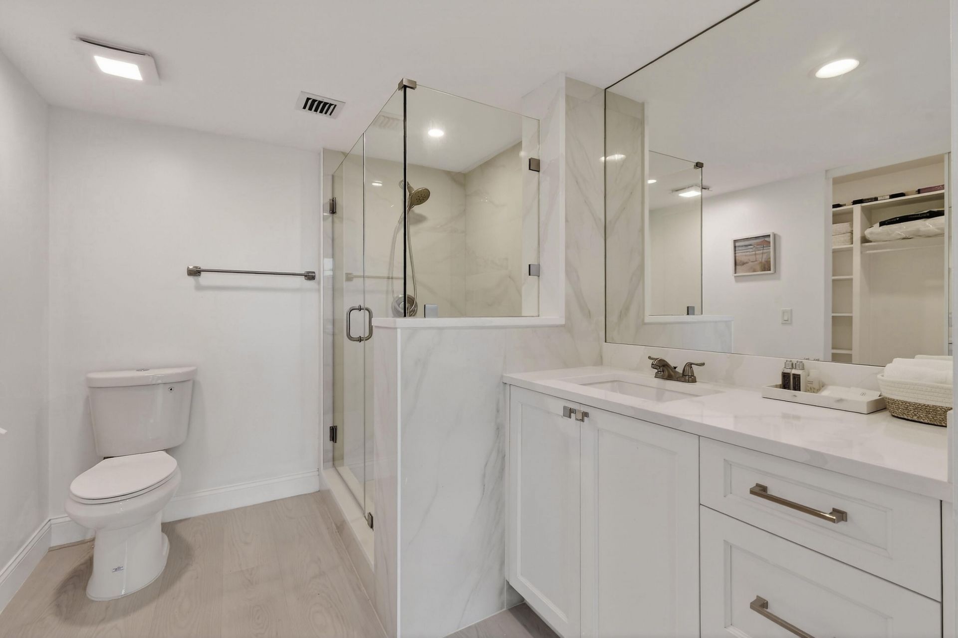 301 S Seas Drive, Unit 104, Jupiter, FL 33477 Photo