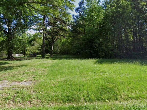 2426 Mt Holly-Huntersville Road , Charlotte, NC 28214