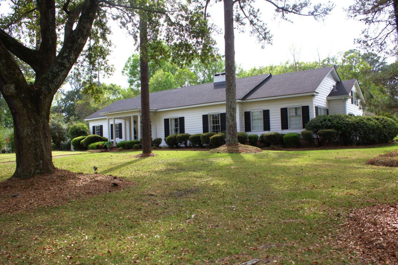 801 S 18th Ave., Hattiesburg, MS 39401 Main Photo