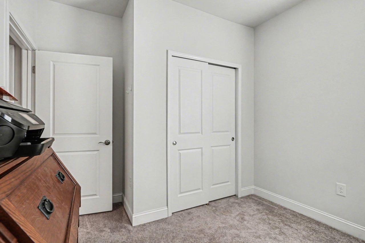 1649 Villena Dr. Photo 22