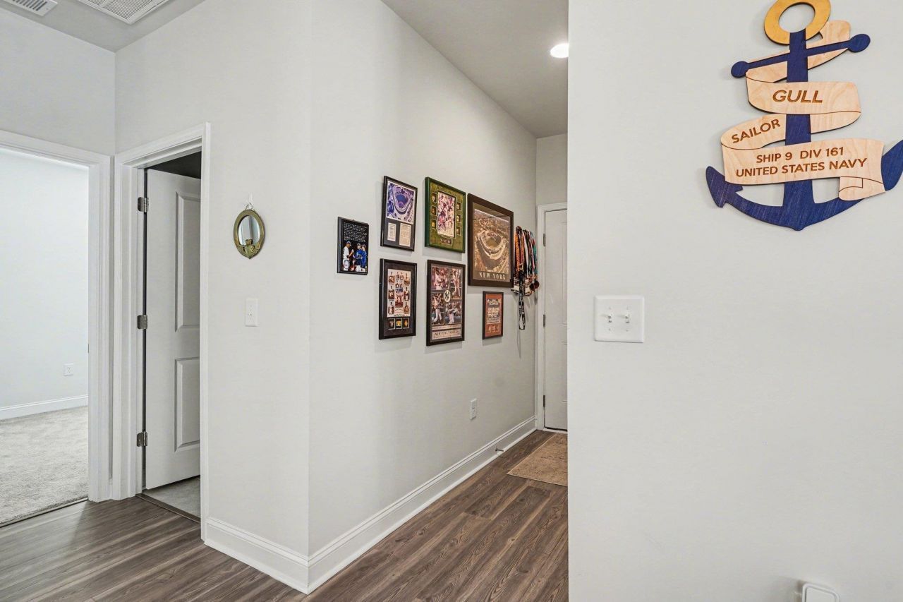 1649 Villena Dr. Photo 9