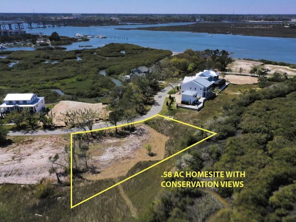 223 Pelican Reef Dr, St Augustine, FL 32080
