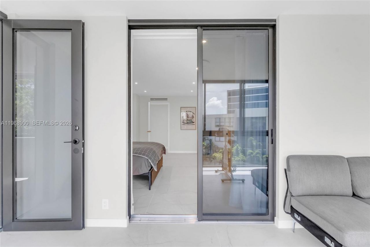 20441 NE 30th Ave , Unit 424-9, Aventura, FL 33180 Photo