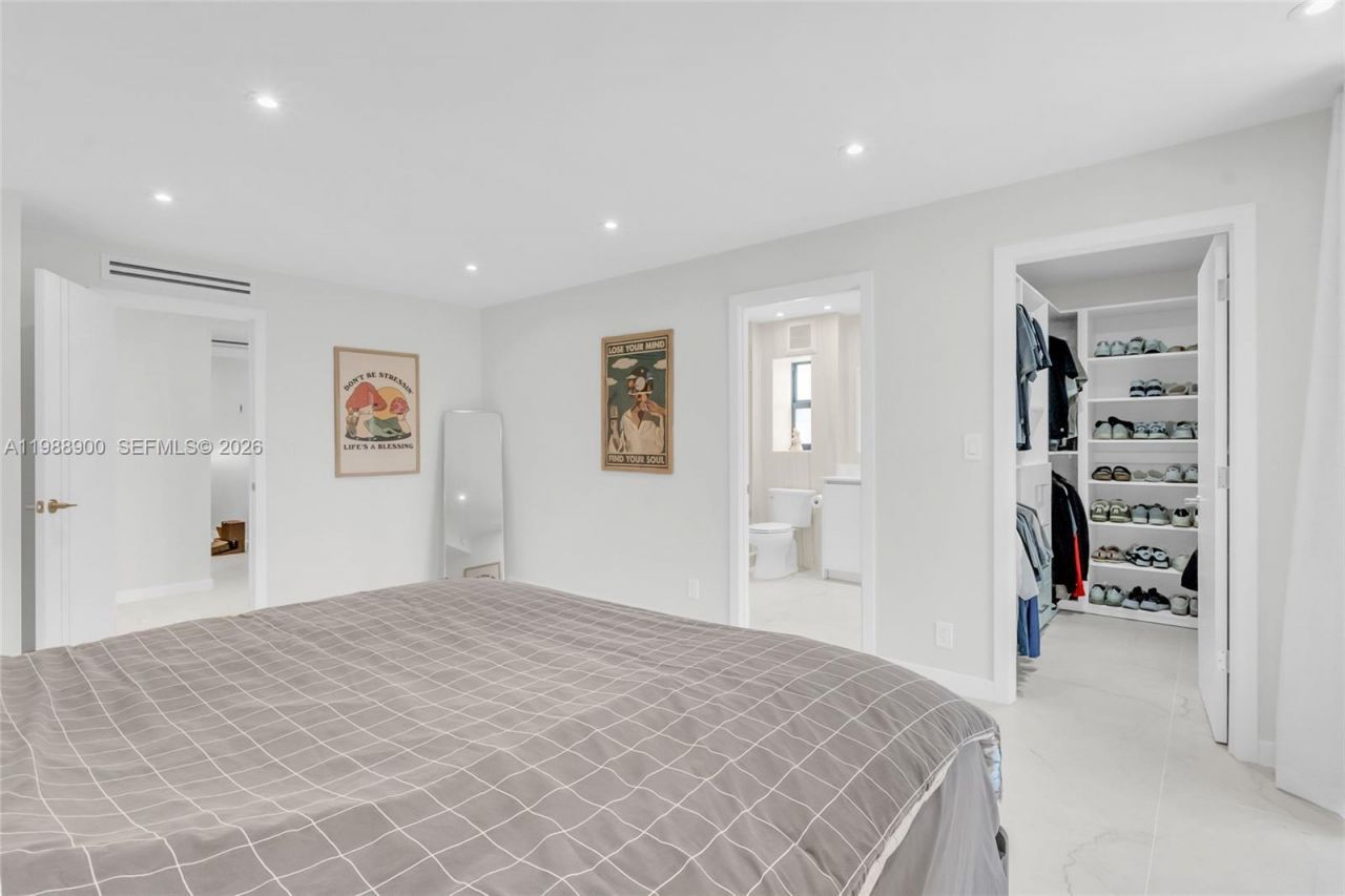 20441 NE 30th Ave , Unit 424-9, Aventura, FL 33180 Photo