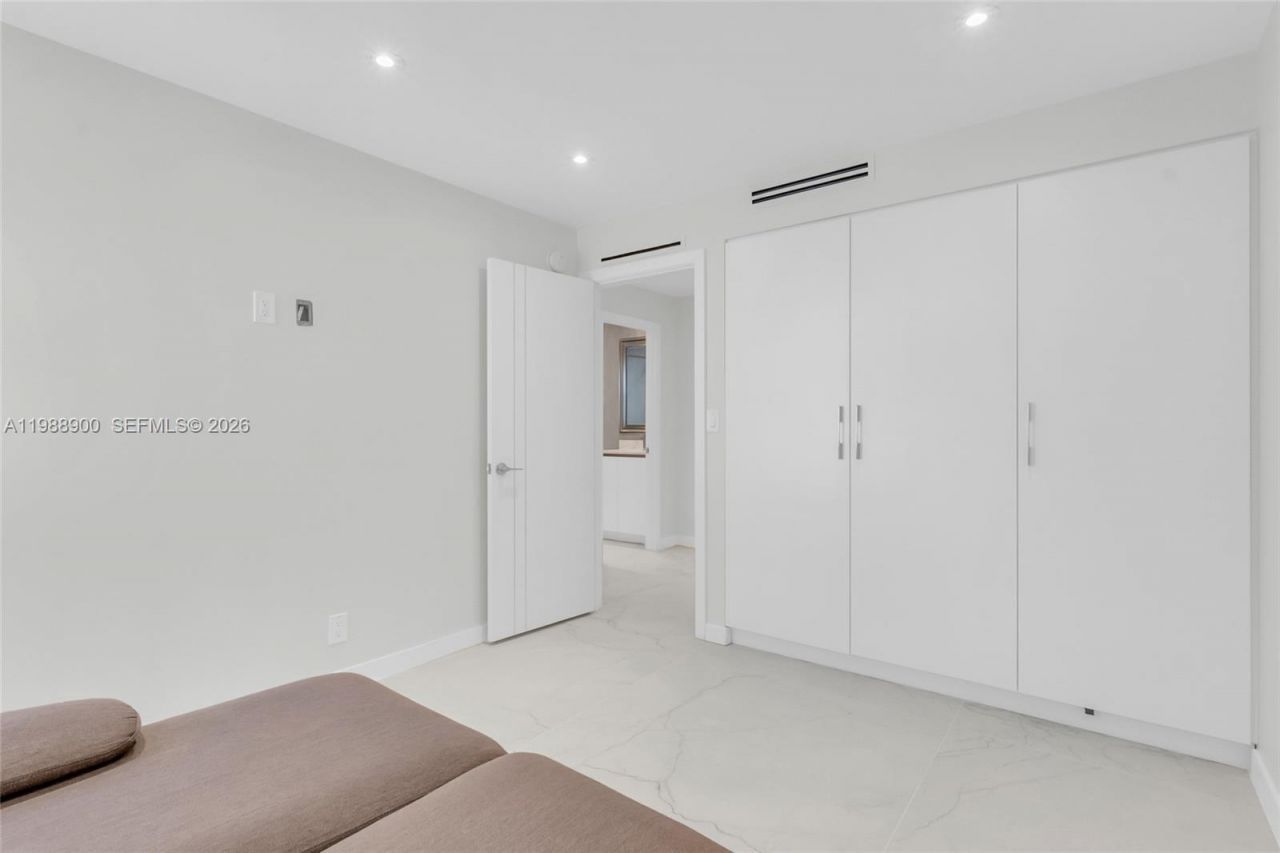 20441 NE 30th Ave , Unit 424-9, Aventura, FL 33180 Photo